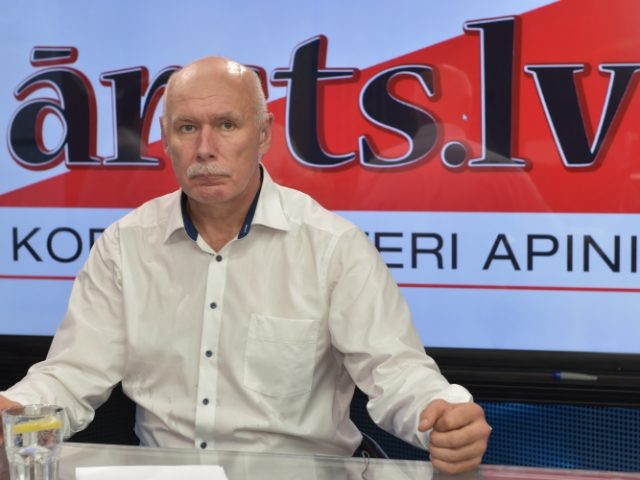 Kur ņemt naudu veselības aprūpei Kur ņemt naudu veselības aprūpei
